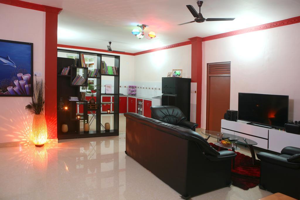 Hotel Equa Reef Maldives Addu City Exterior foto